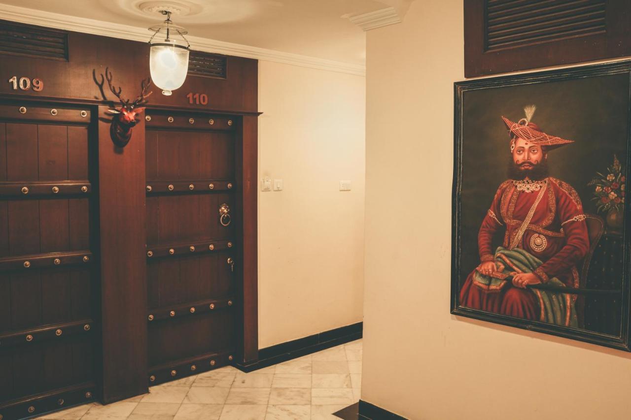 Hide-In Udaipur - A Lake View Boutique Hotel Экстерьер фото